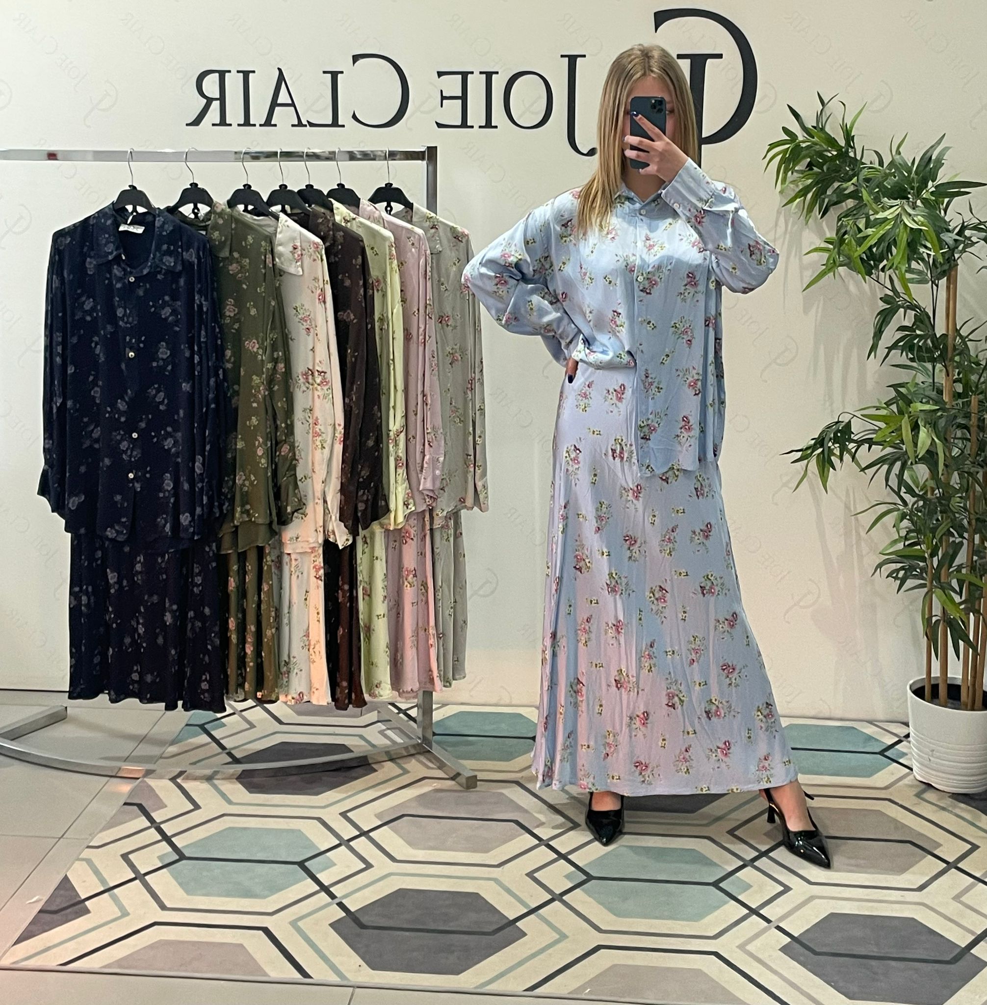 Фото Joie Clair (J-Clair)