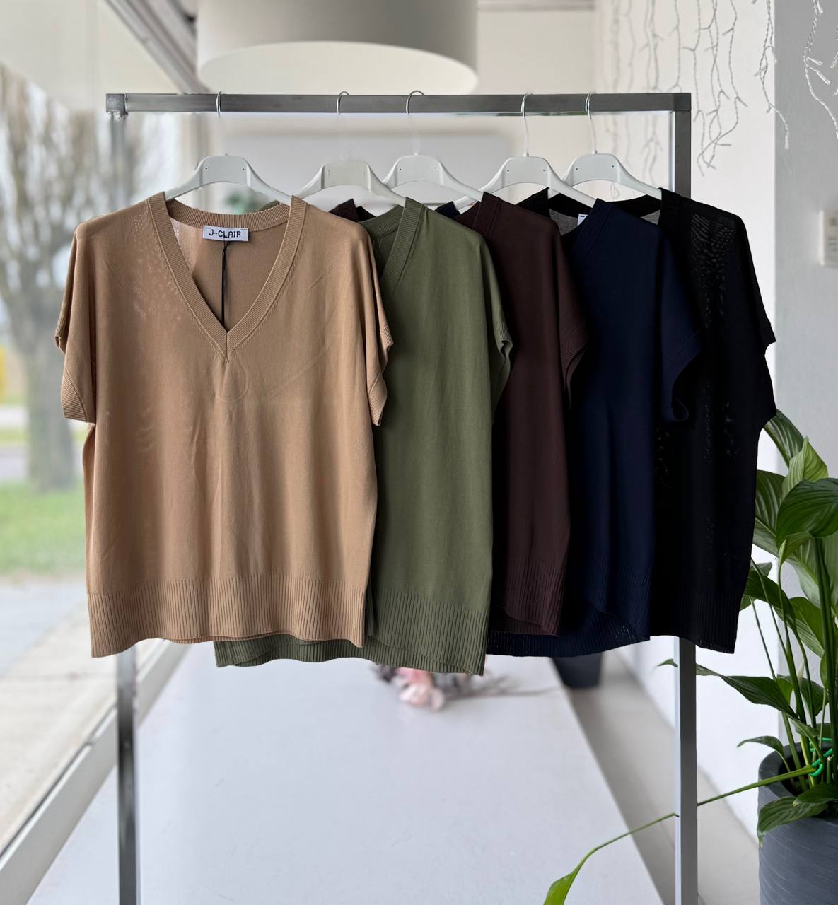 Фото Joie Clair (J-Clair)