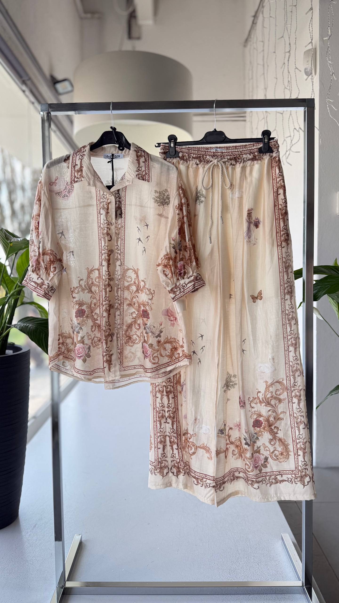 Фото Joie Clair (J-Clair)