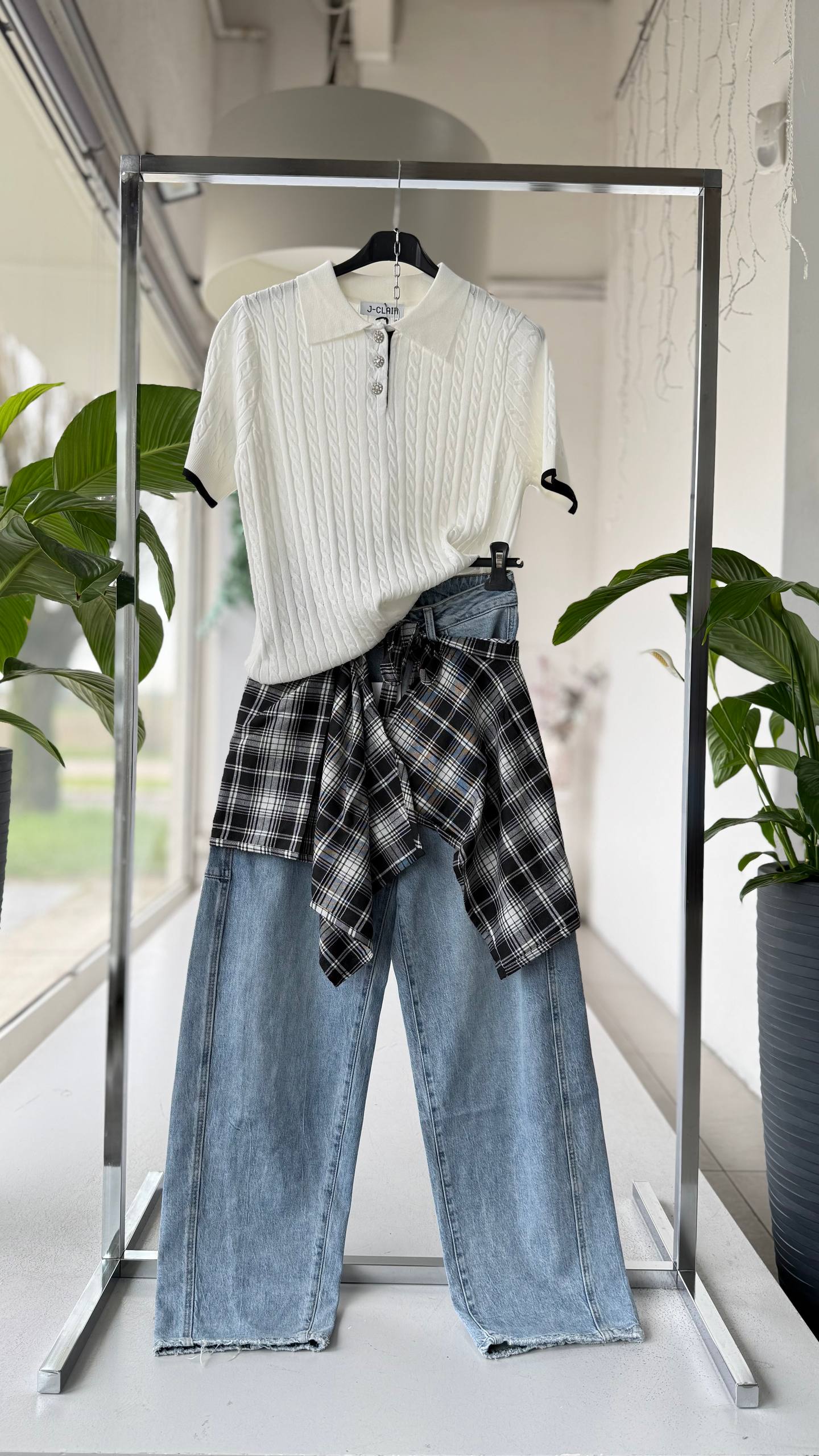 Фото Joie Clair (J-Clair)