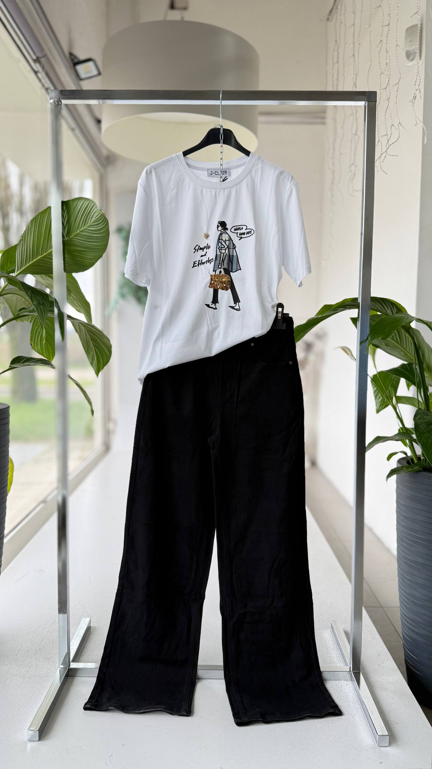 Фото Joie Clair (J-Clair)