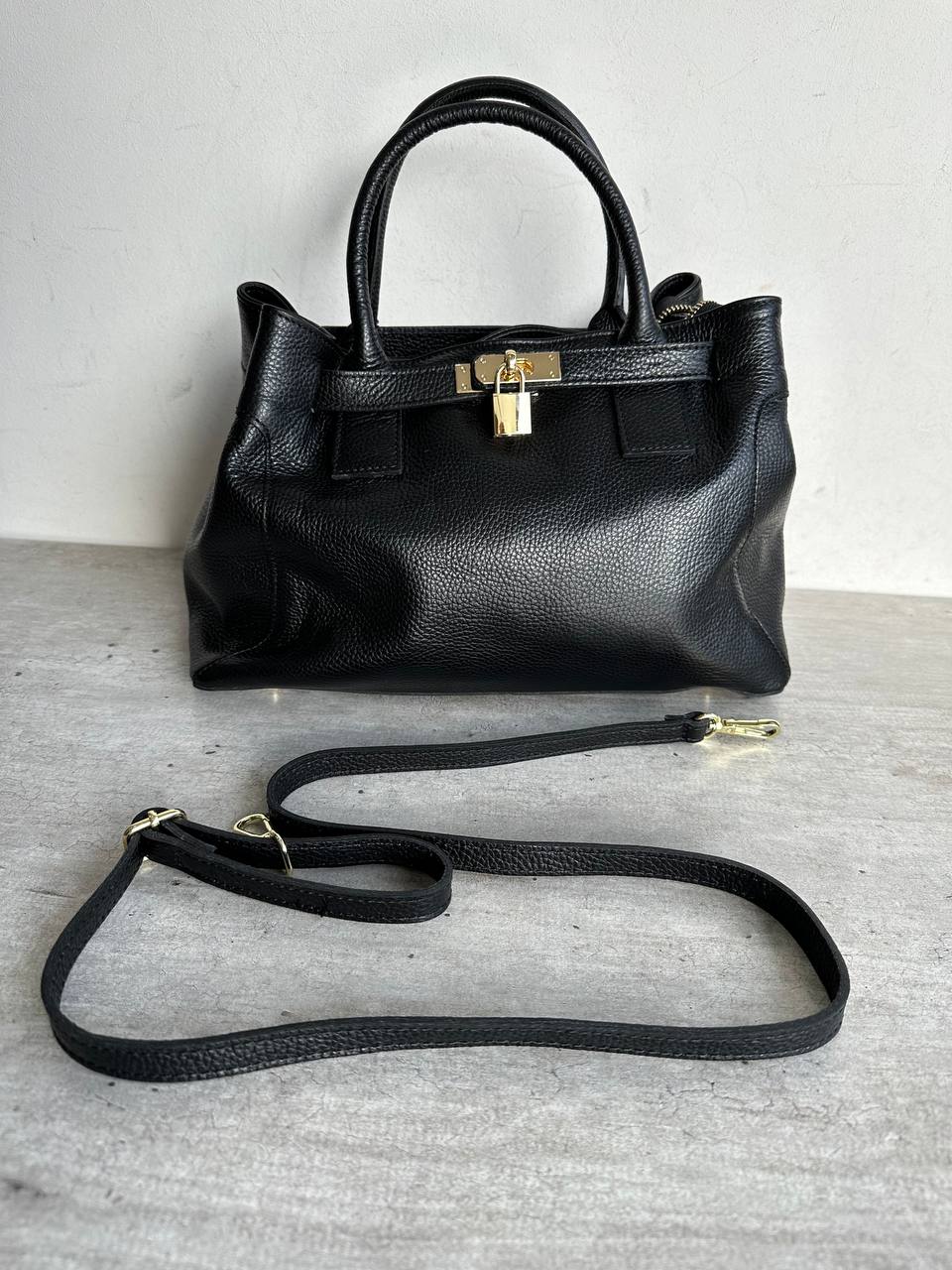 Фото Leather Country