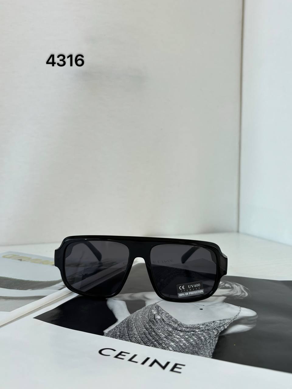 Фото Leather Country