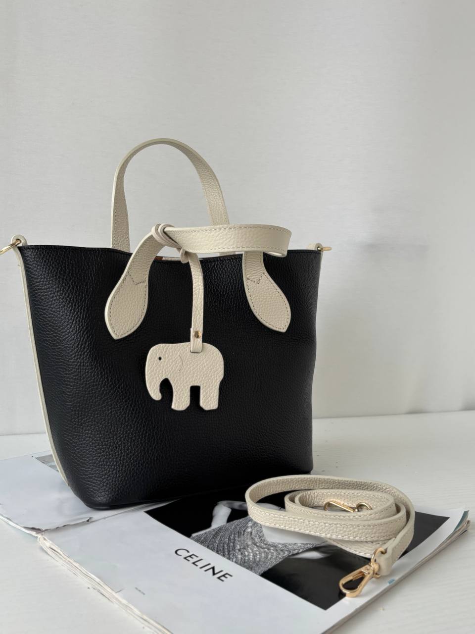 Фото Leather Country