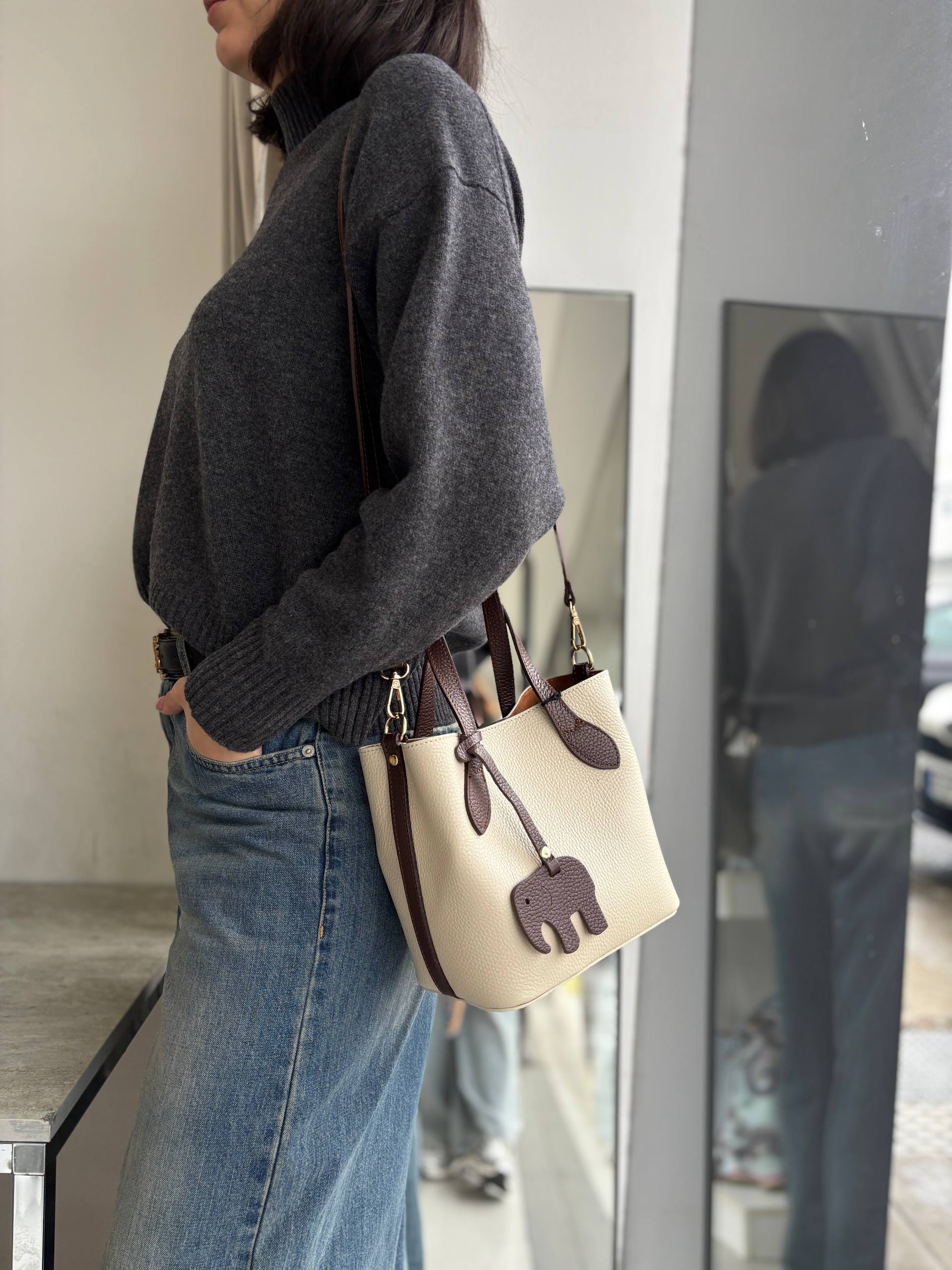 Фото Leather Country