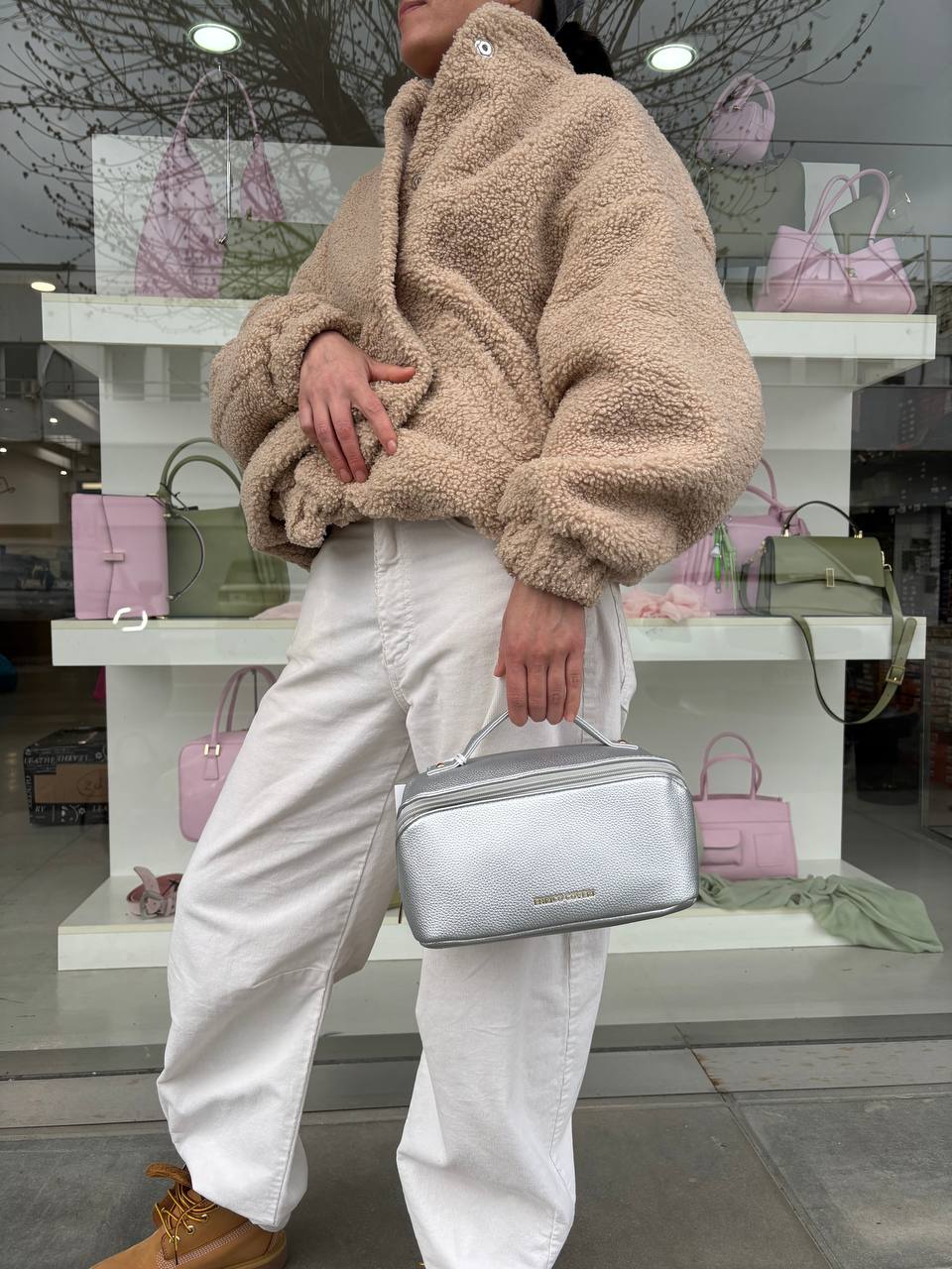 Фото Leather Country