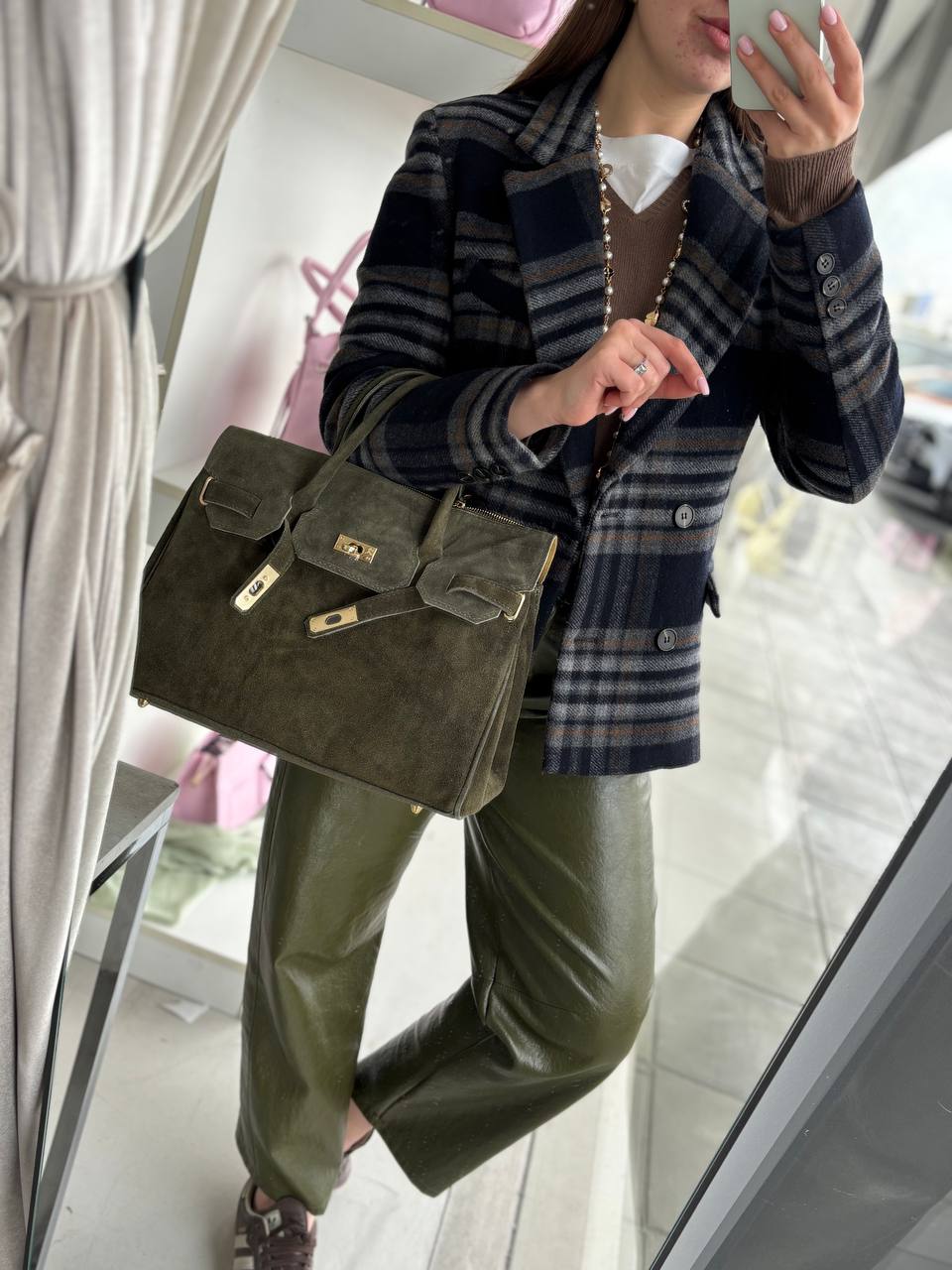 Фото Leather Country