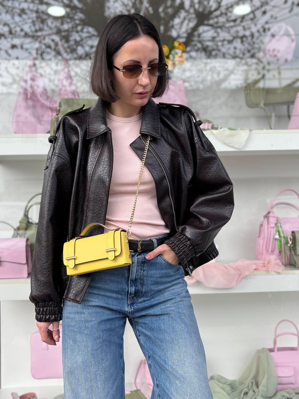 Фото Leather Country