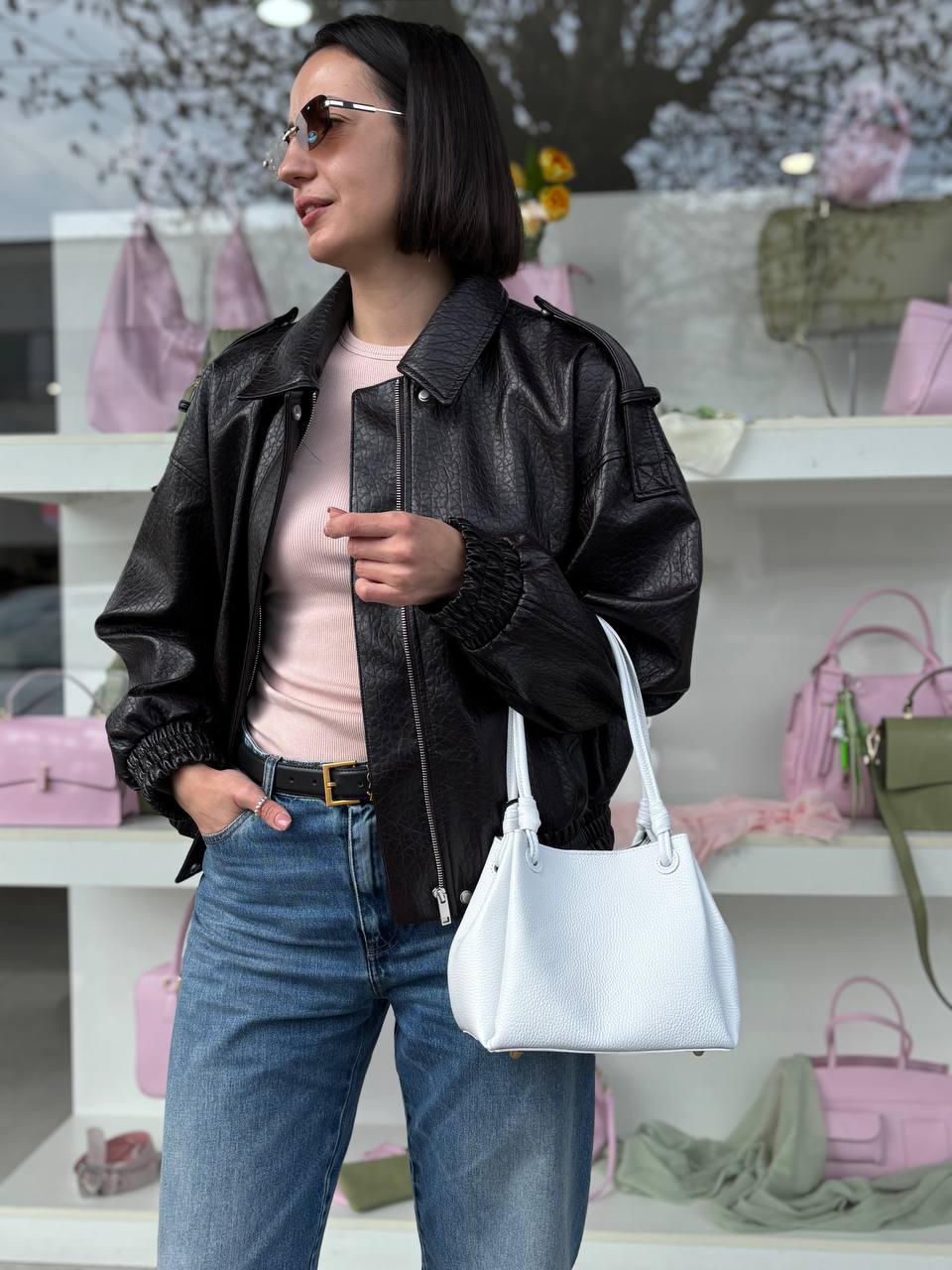 Фото Leather Country