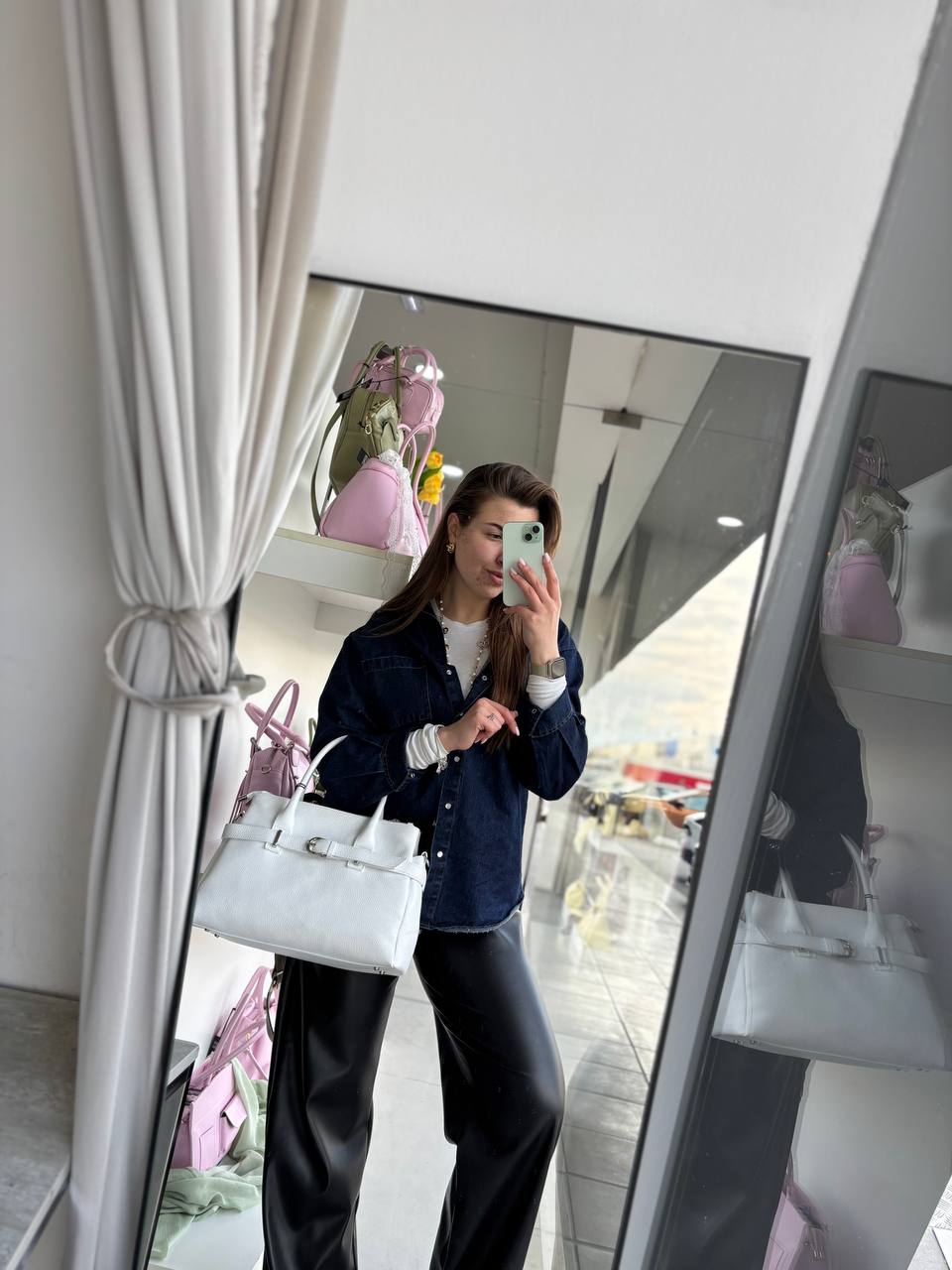 Фото Leather Country