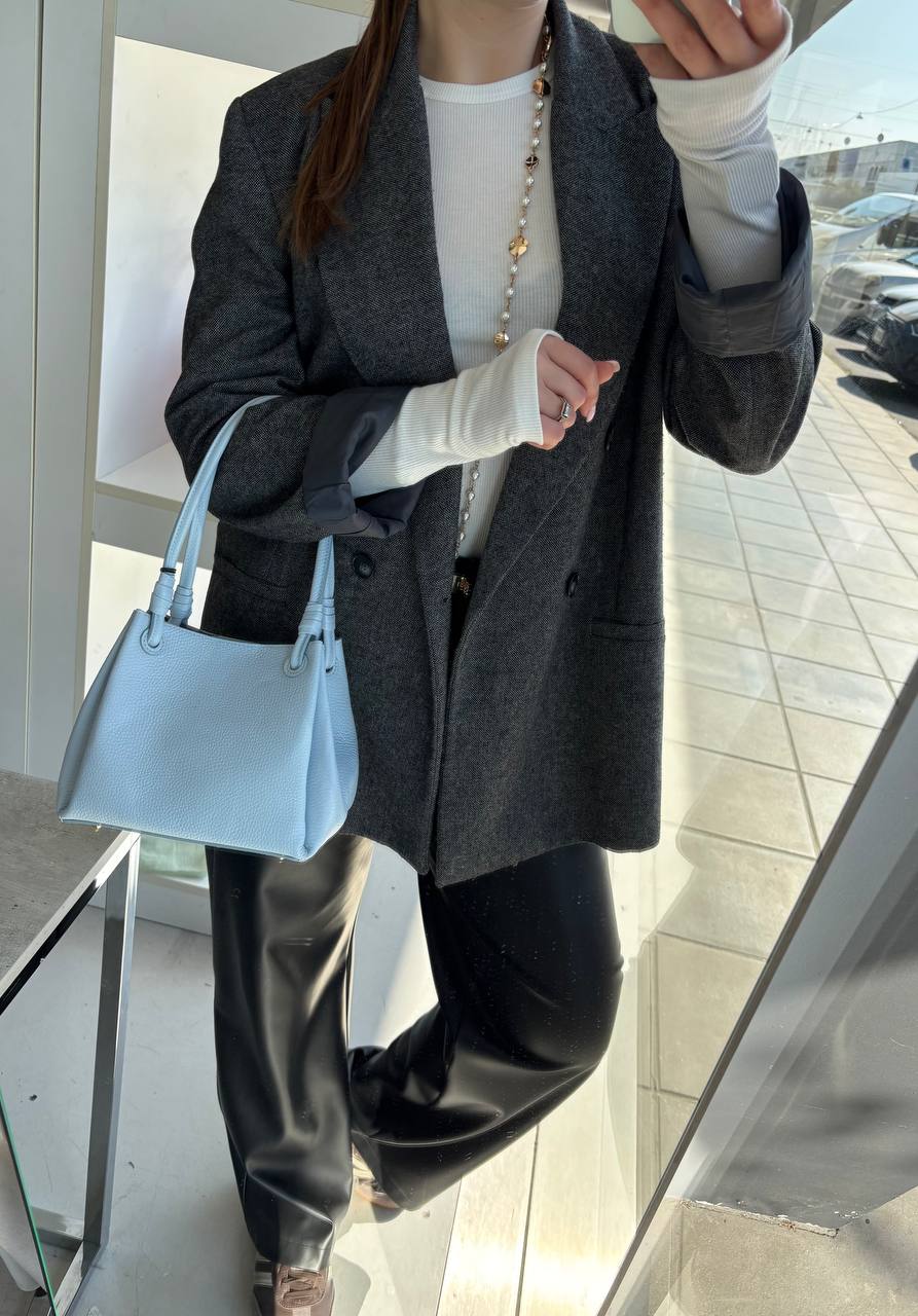 Фото Leather Country