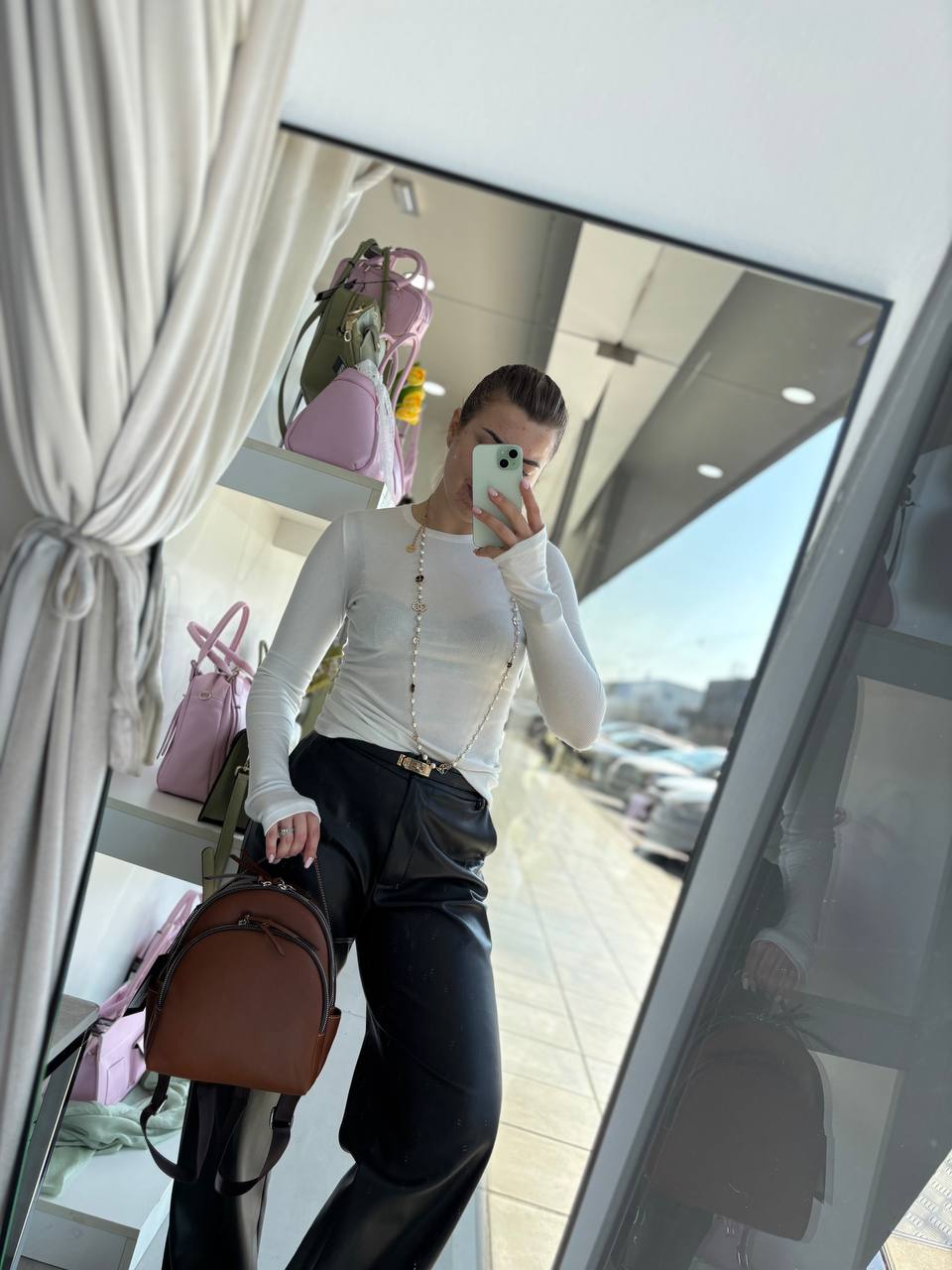 Фото Leather Country