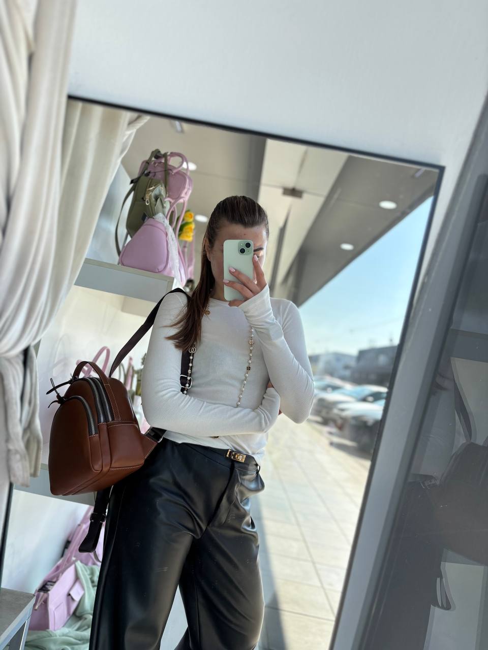 Фото Leather Country