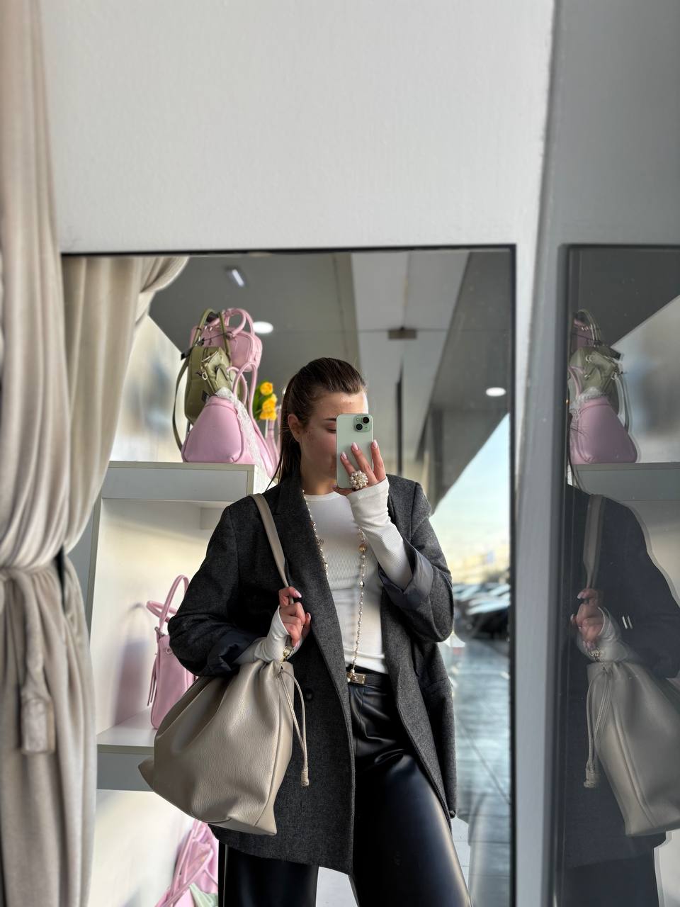 Фото Leather Country