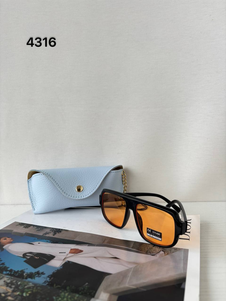 Фото Leather Country