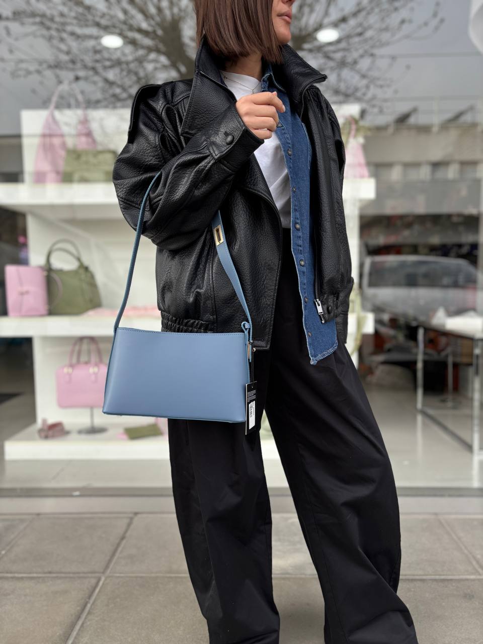 Фото Leather Country