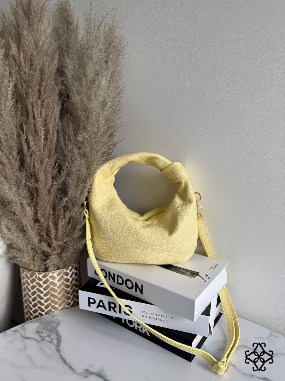 Фото Leather Country