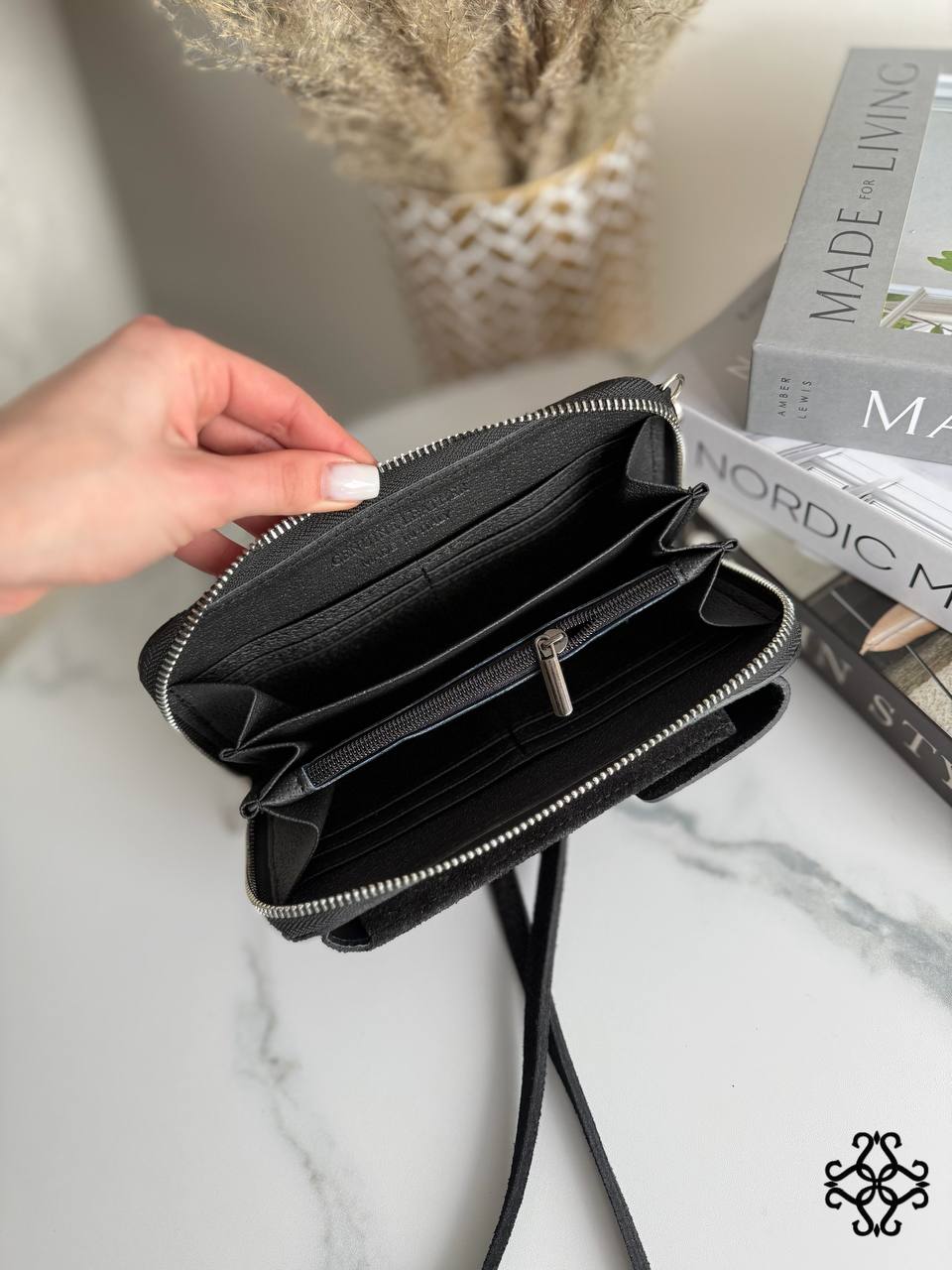 Фото Leather Country