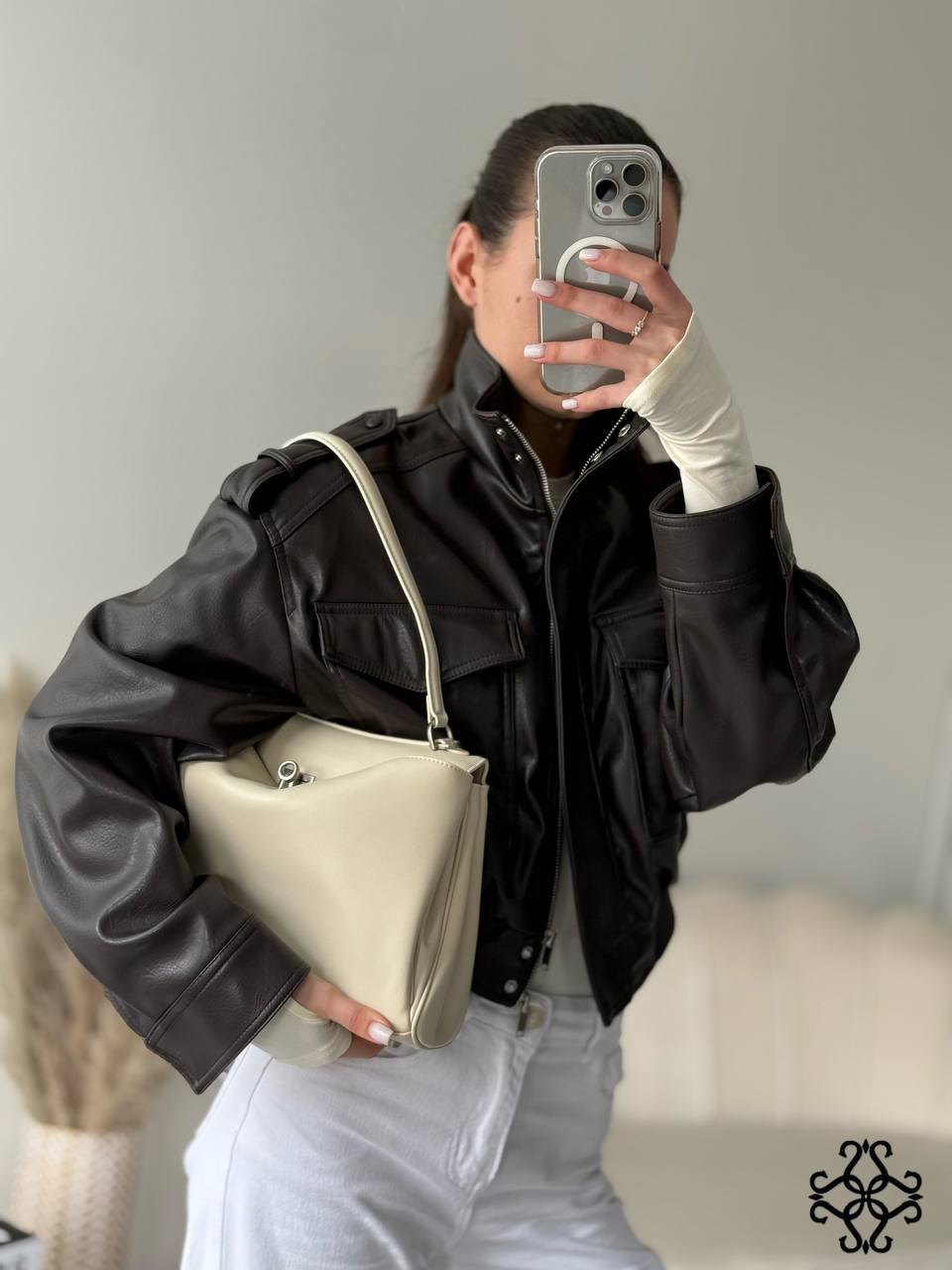 Фото Leather Country