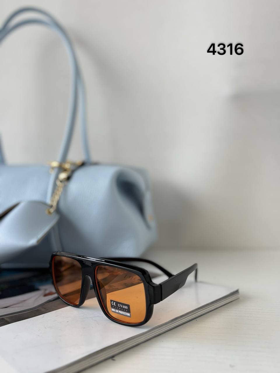 Фото Leather Country