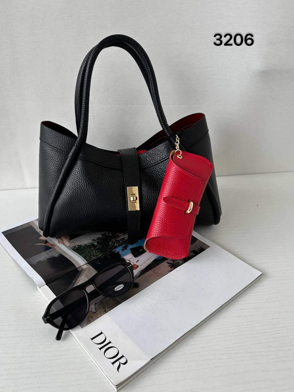 Фото Leather Country