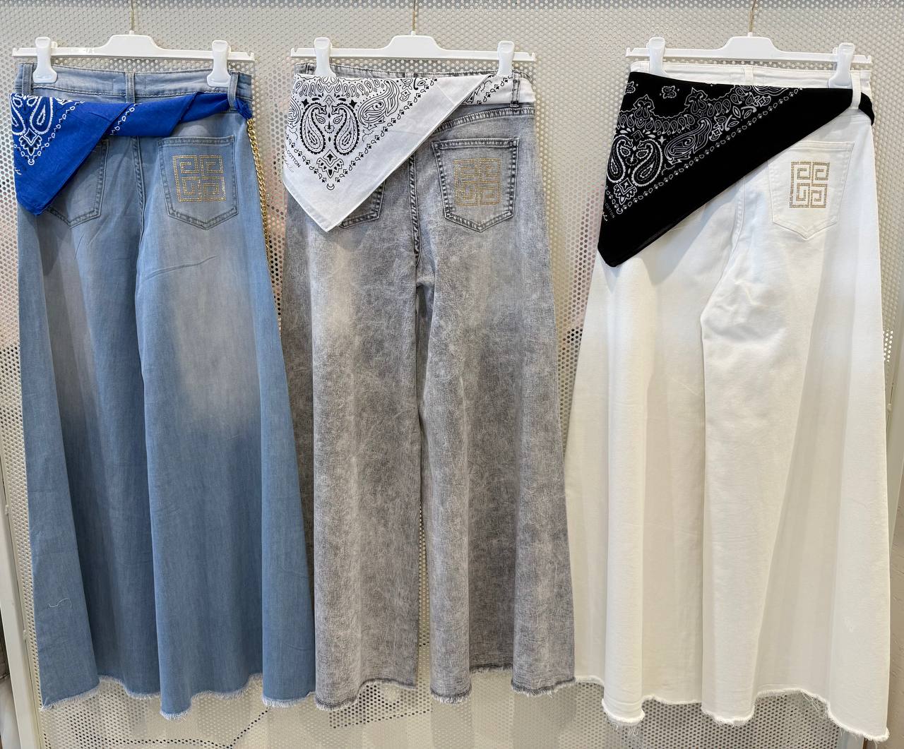 Фото Gil Santucci