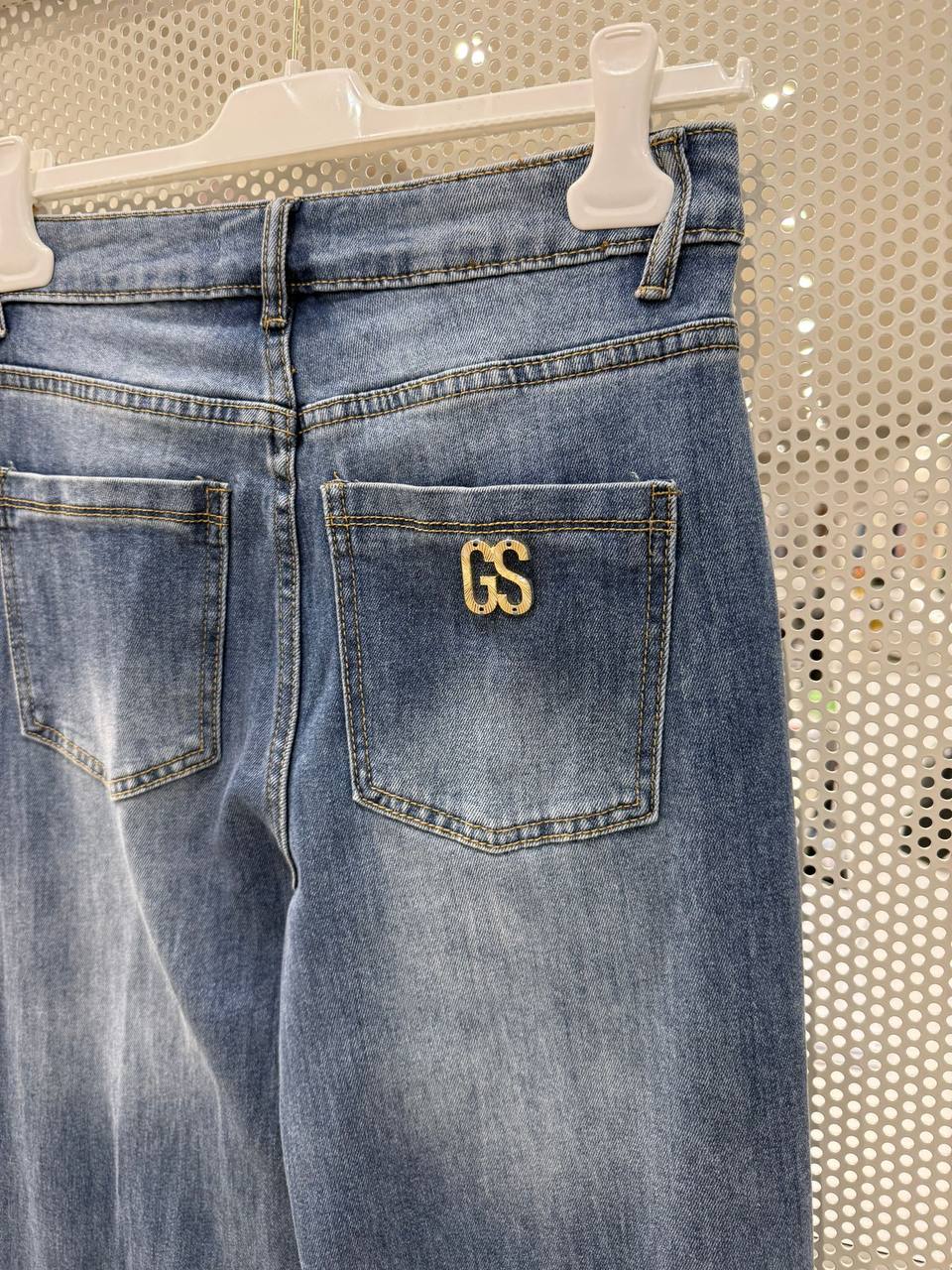 Фото Gil Santucci