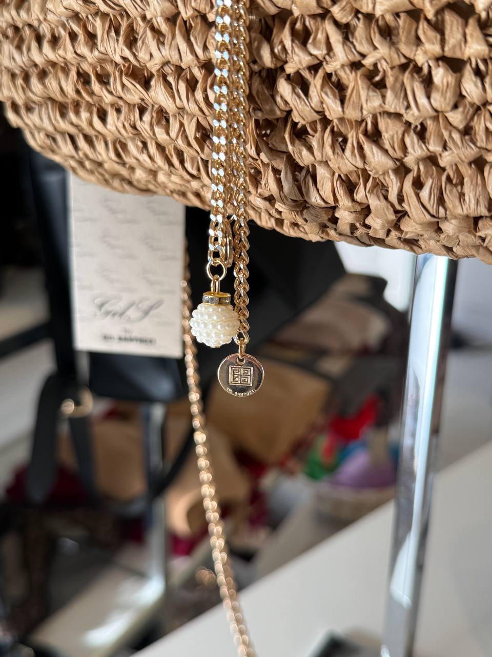 Фото Gil Santucci