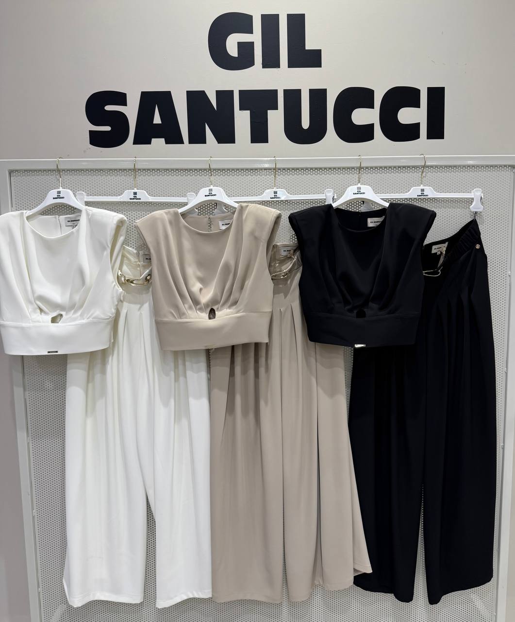 Фото Gil Santucci