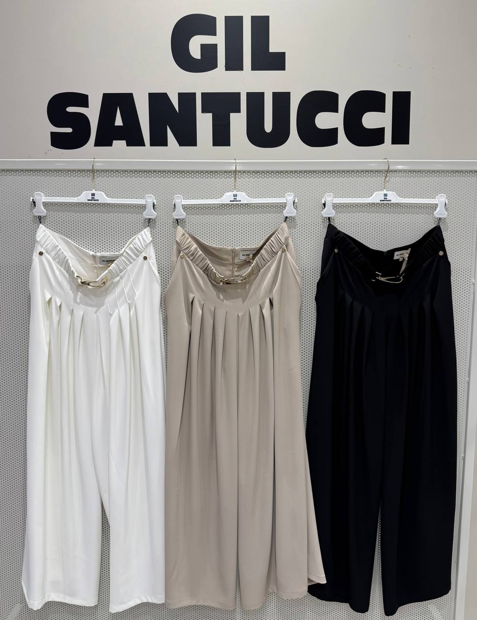 Фото Gil Santucci