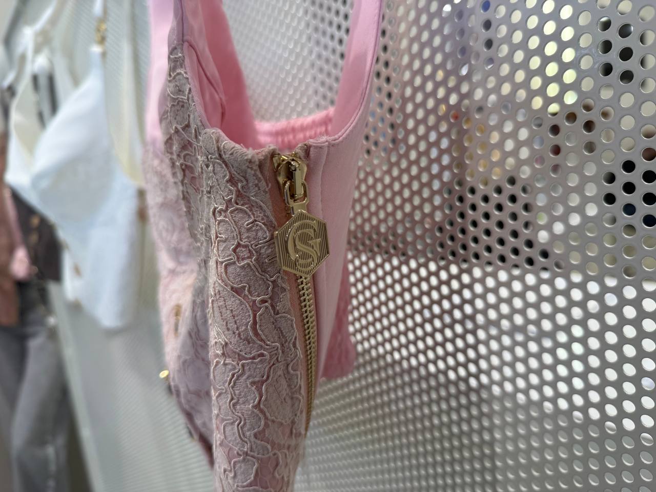 Фото Gil Santucci