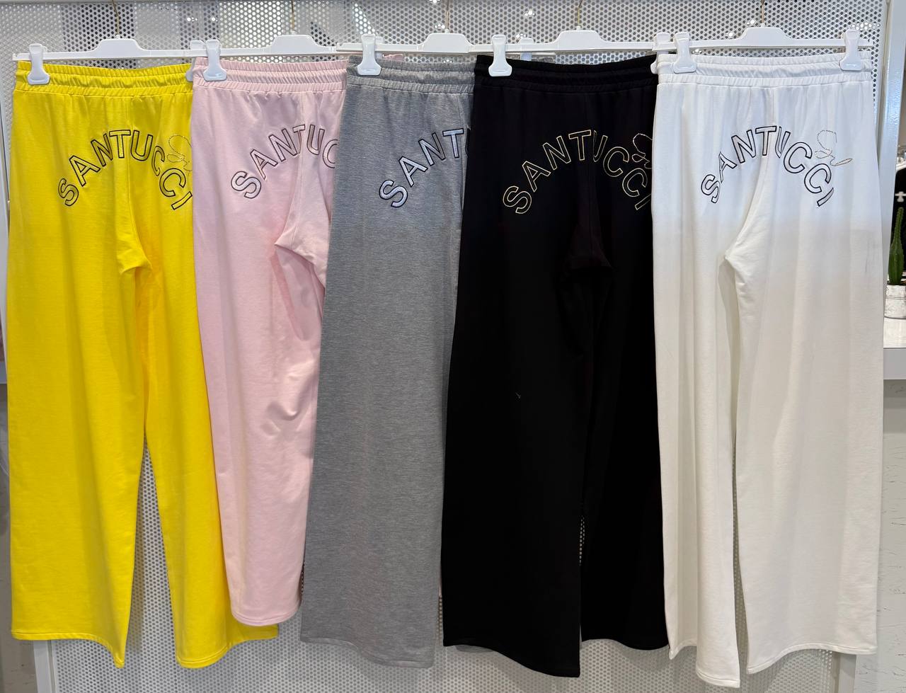 Фото Gil Santucci