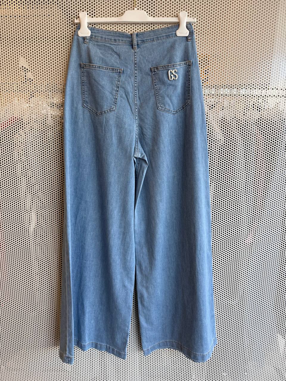 Фото Gil Santucci