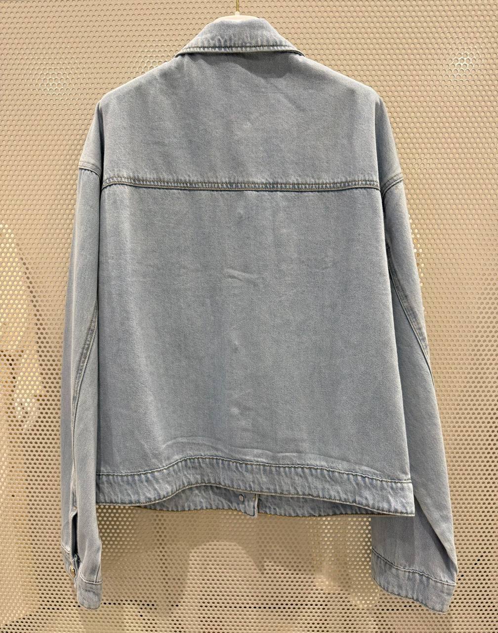 Фото Gil Santucci