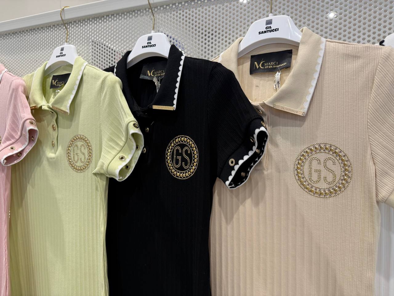 Фото Gil Santucci