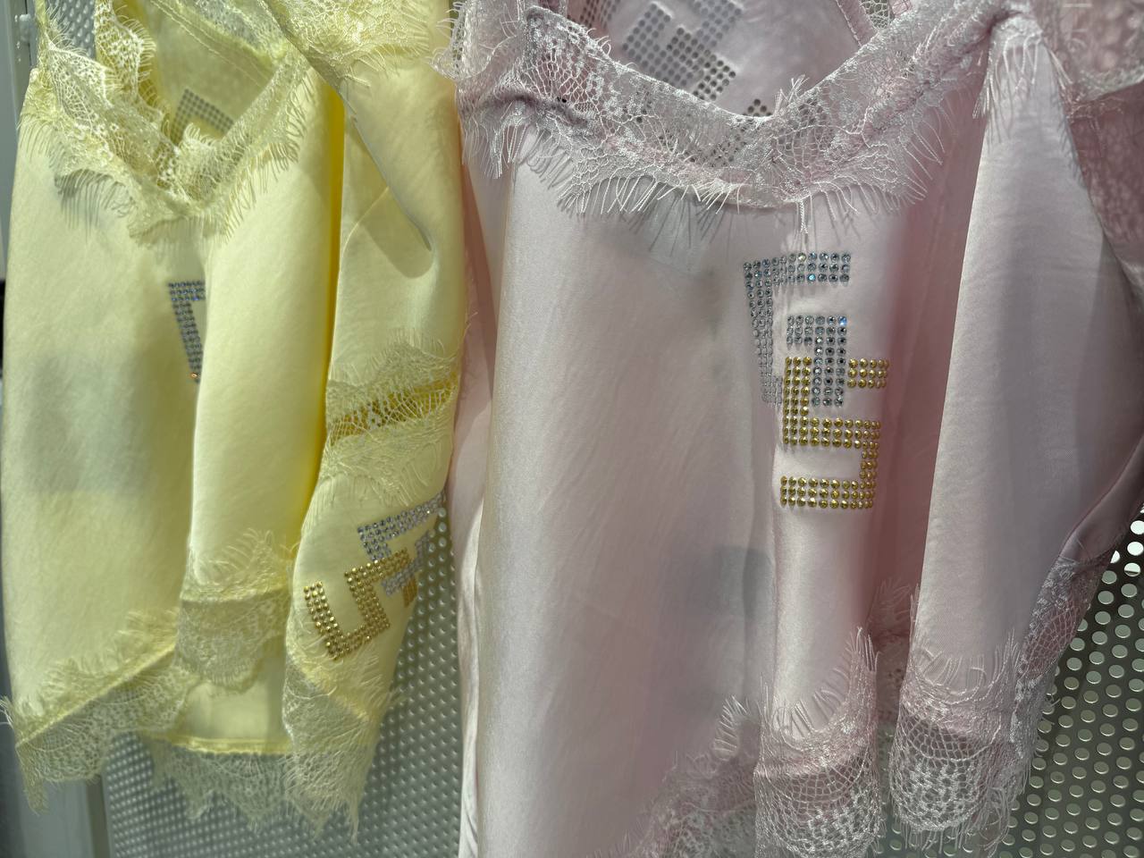 Итальянская одежда, бренд Gil Santucci, арт. 74158390