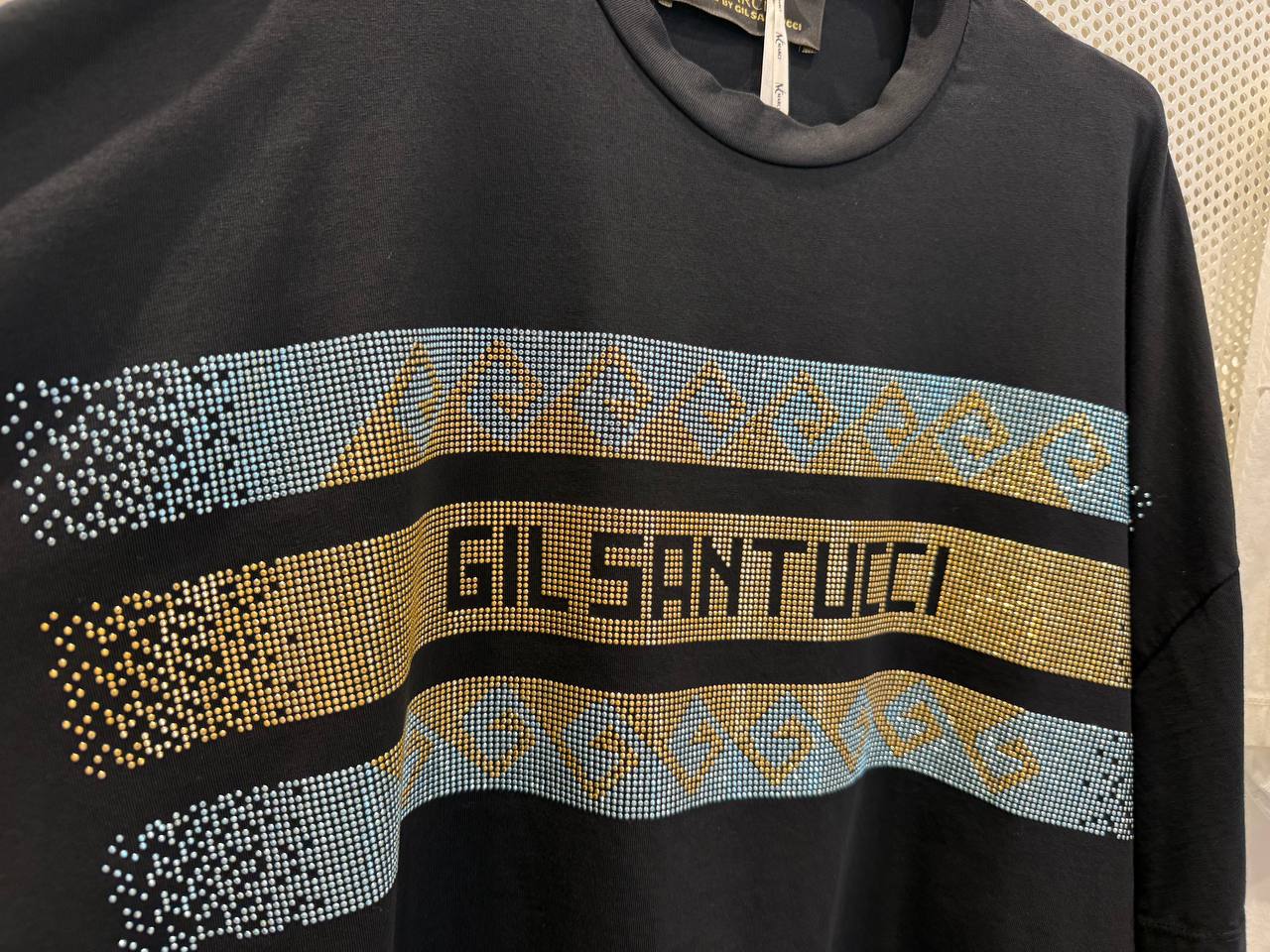 Фото Gil Santucci