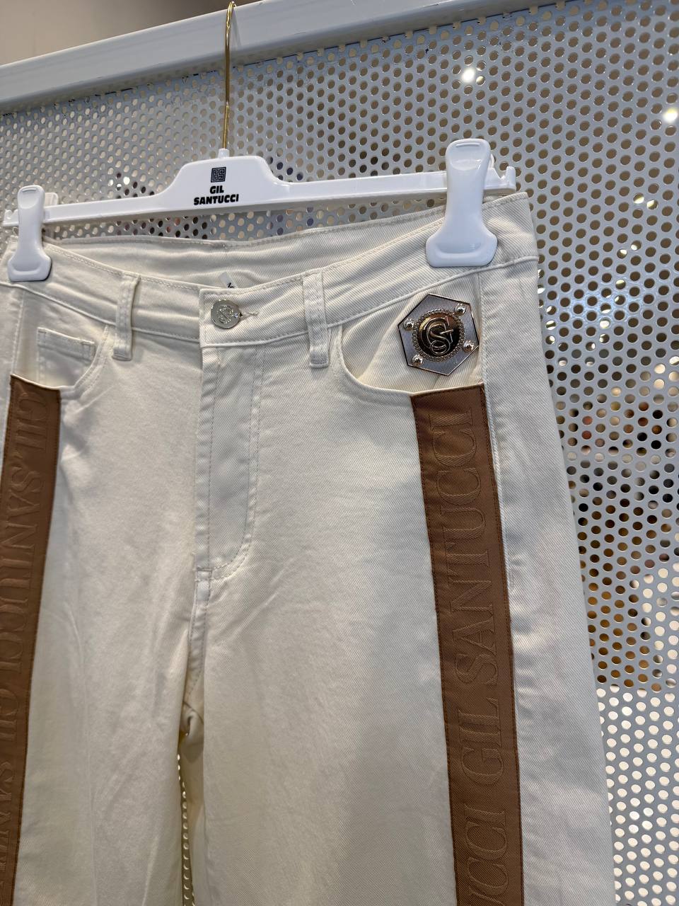 Фото Gil Santucci