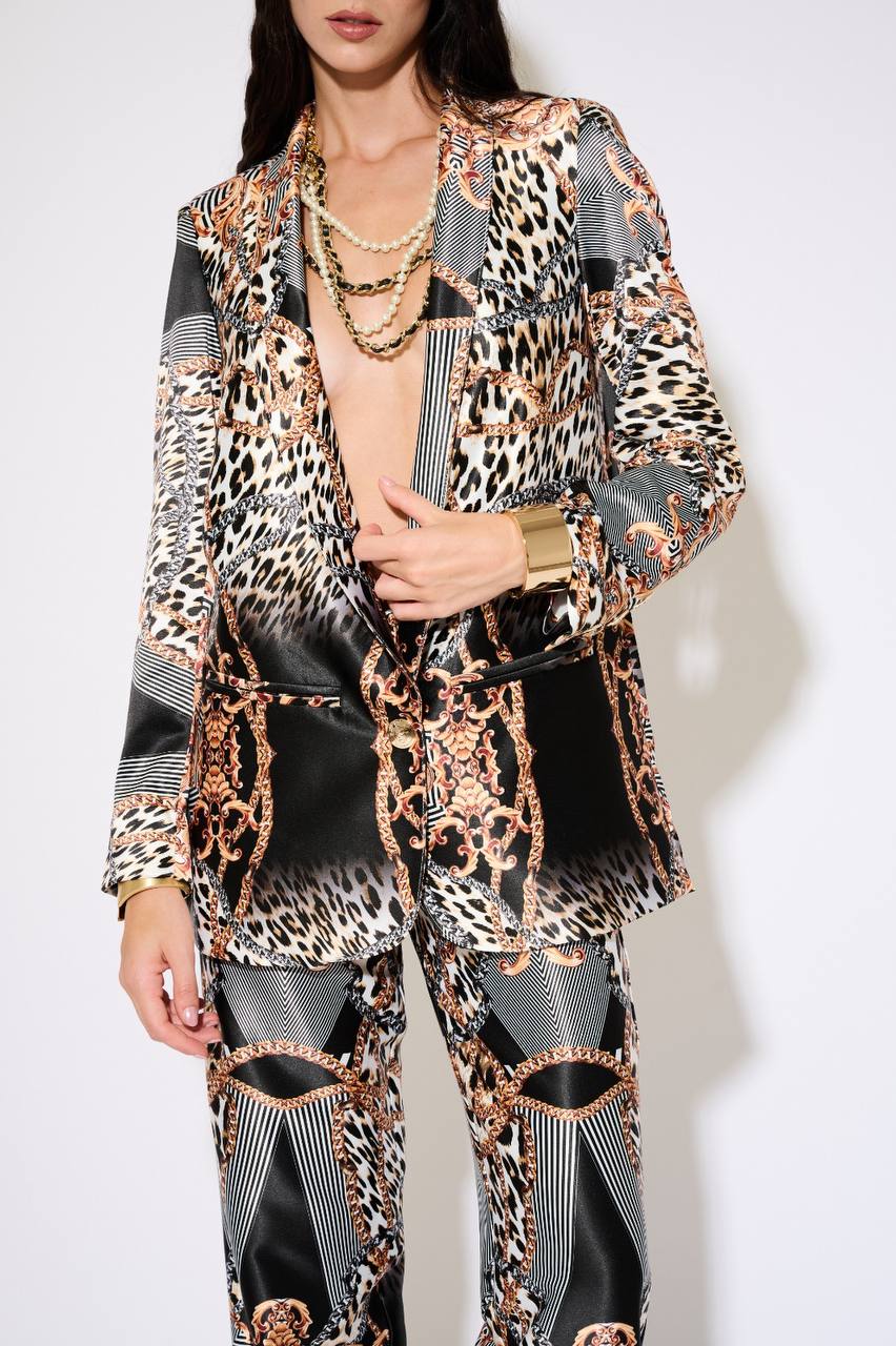 Фото Gil Santucci