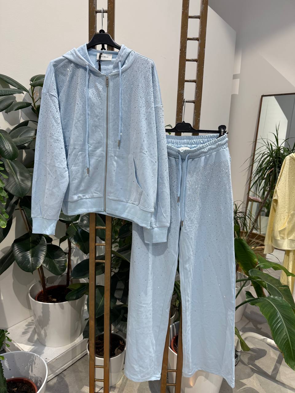 Фото Amelie Follies (Michelle)