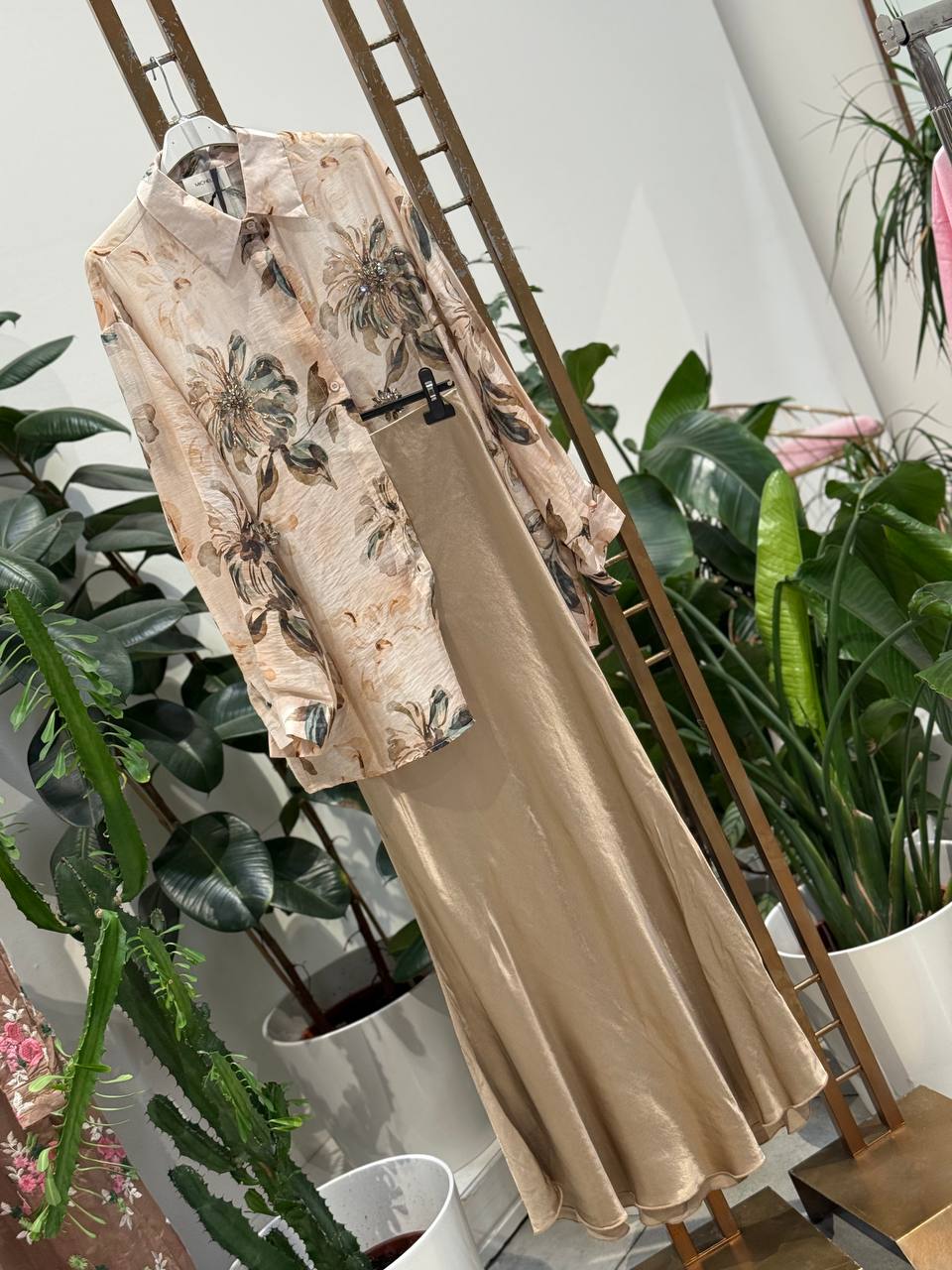 Amelie Follies (Michelle)