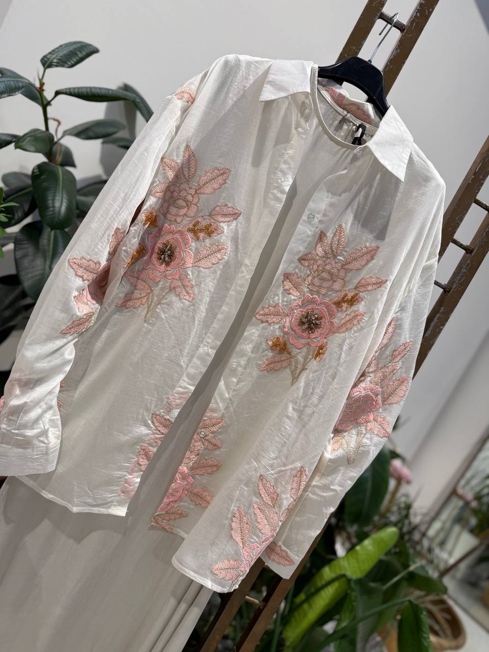 Amelie Follies (Michelle)