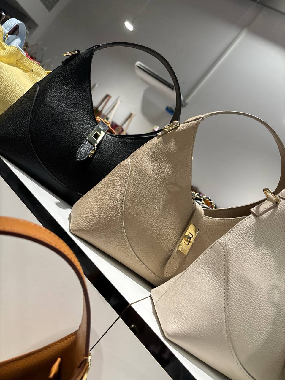 Фото Les Bourdelles