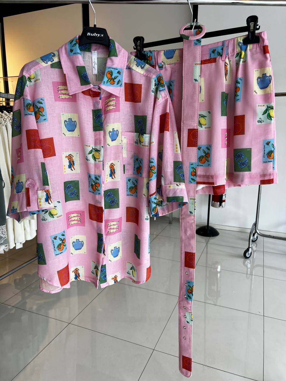 Фото Kitana (Rinascimento, Большие размеры)