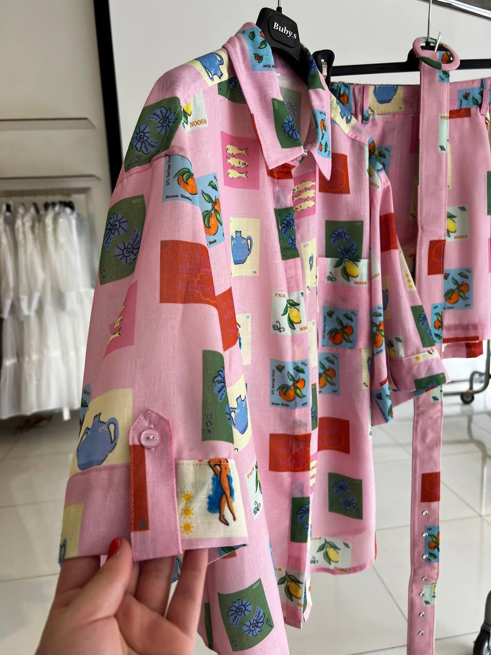 Фото Kitana (Rinascimento, Большие размеры)