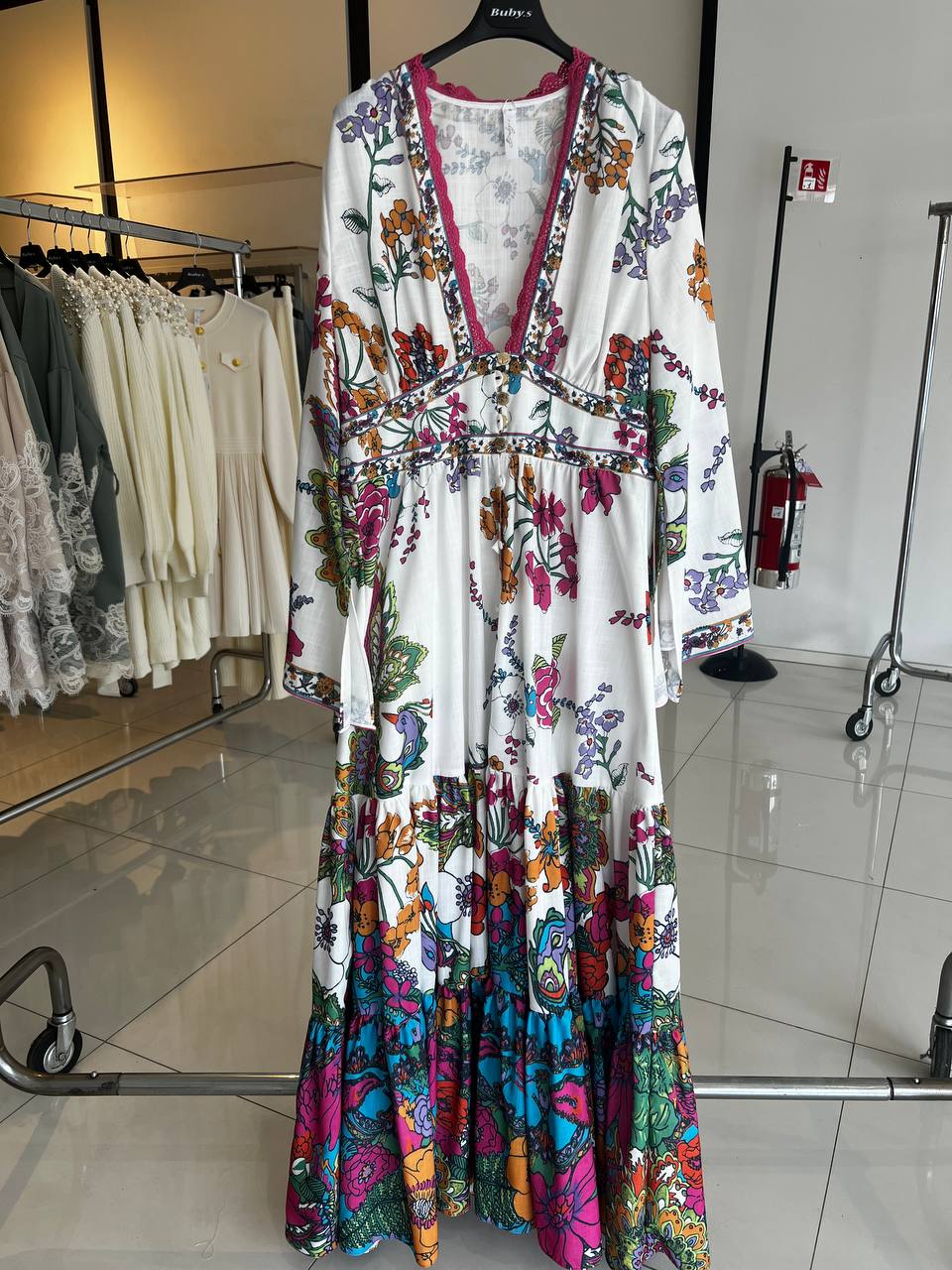 Фото Kitana (Rinascimento, Большие размеры)