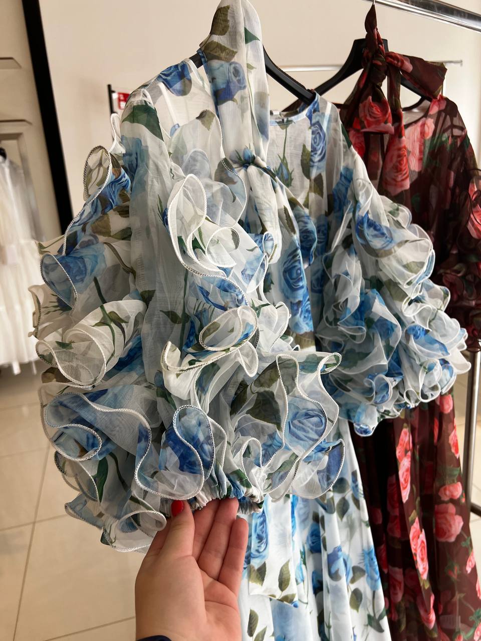 Фото Kitana (Rinascimento, Большие размеры)