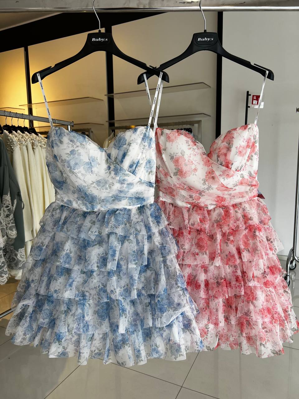 Фото Kitana (Rinascimento, Большие размеры)