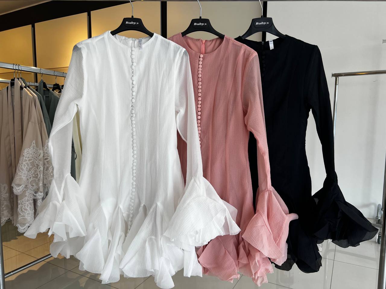 Фото Kitana (Rinascimento, Большие размеры)