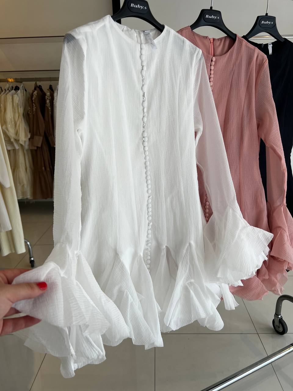 Фото Kitana (Rinascimento, Большие размеры)